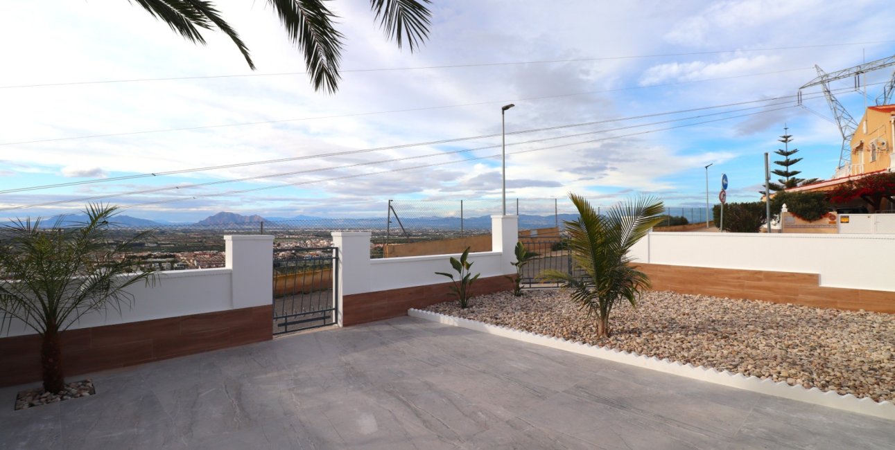 Resale - Bungalow -
Ciudad Quesada - Ciudad Quesada - Town