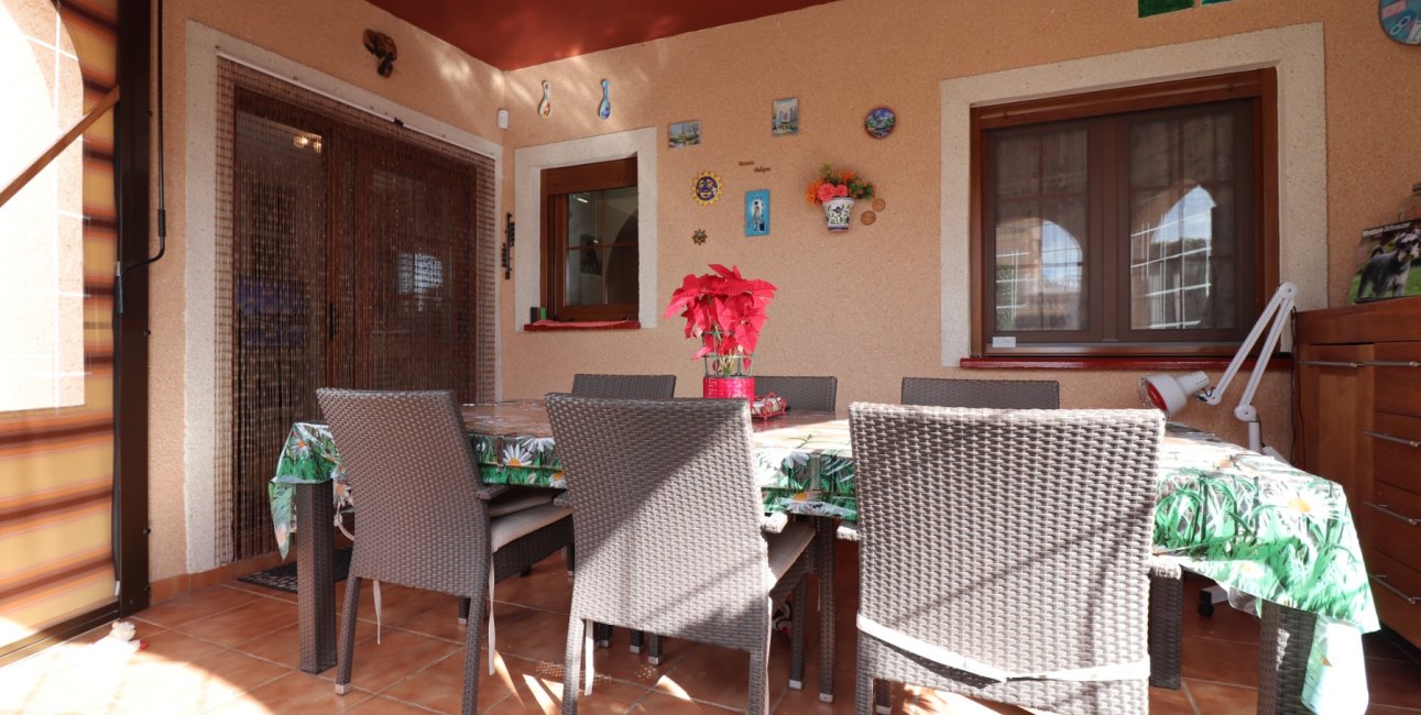 Resale - Villa -
Ciudad Quesada - Atalayas