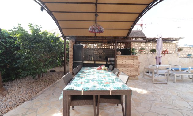 Resale - Villa -
Ciudad Quesada - Atalayas