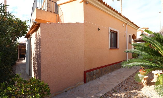 Resale - Villa -
Ciudad Quesada - Atalayas