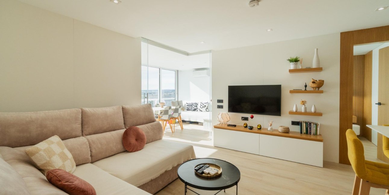 Resale - Apartment / flat -
Guardamar del Segura - Puerto Deportivo