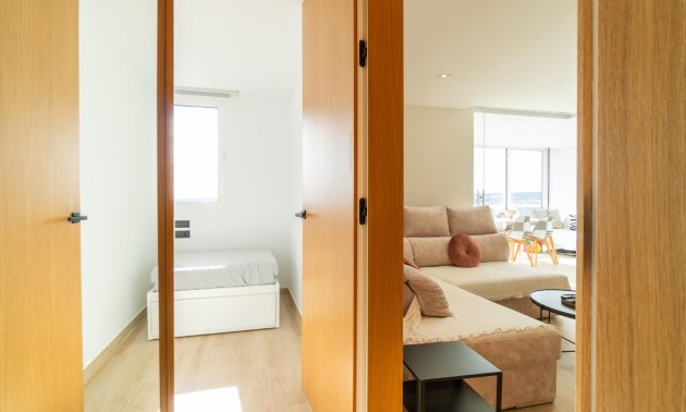 Resale - Apartment / flat -
Guardamar del Segura - Puerto Deportivo