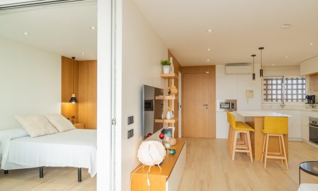 Resale - Apartment / flat -
Guardamar del Segura - Puerto Deportivo