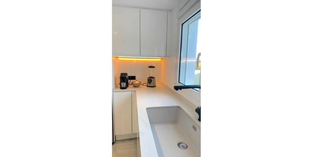 Resale - Villa -
Alfas del Pí - pueblo