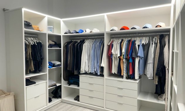 Resale - Villa -
Alfas del Pí - pueblo