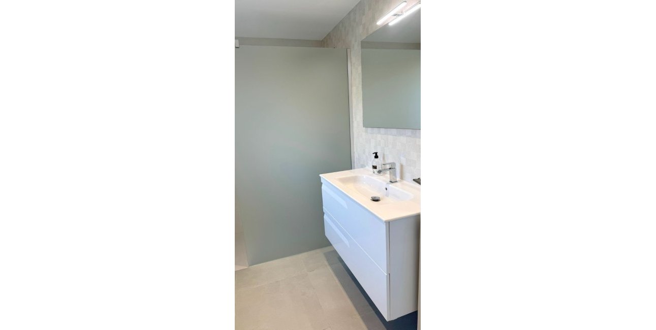 Resale - Villa -
Alfas del Pí - pueblo