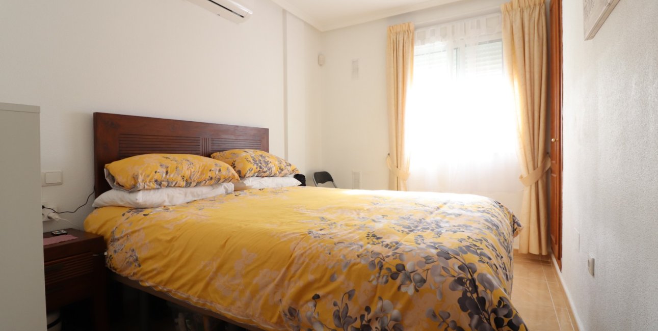 Resale - Townhouse -
Ciudad Quesada - Lo Marabu