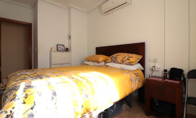 Resale - Townhouse -
Ciudad Quesada - Lo Marabu