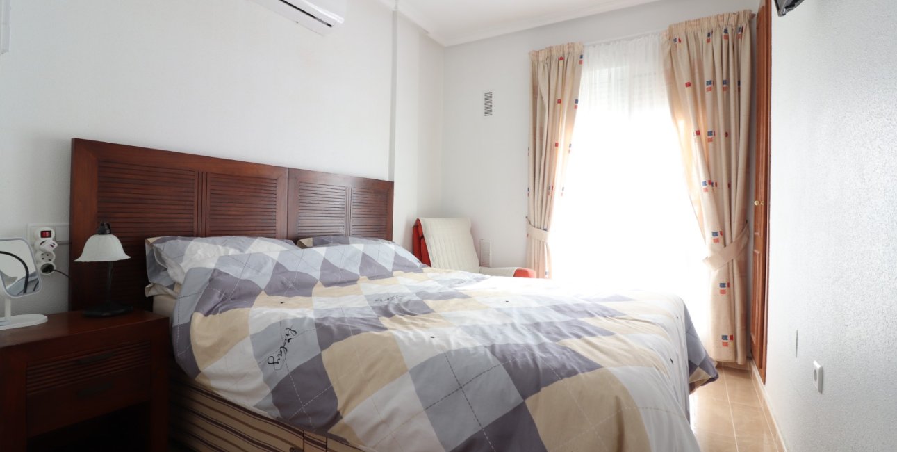 Resale - Townhouse -
Ciudad Quesada - Lo Marabu