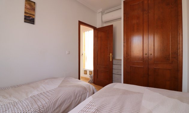 Resale - Townhouse -
Ciudad Quesada - Lo Marabu