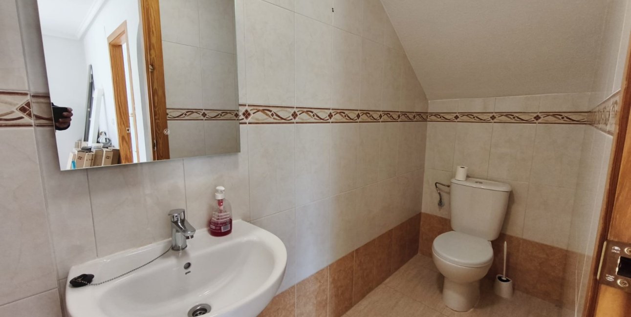 Resale - Townhouse -
Ciudad Quesada - Lo Marabu