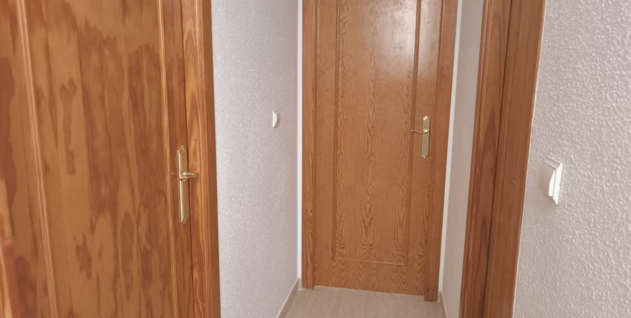 Resale - Townhouse -
Ciudad Quesada - Lo Marabu