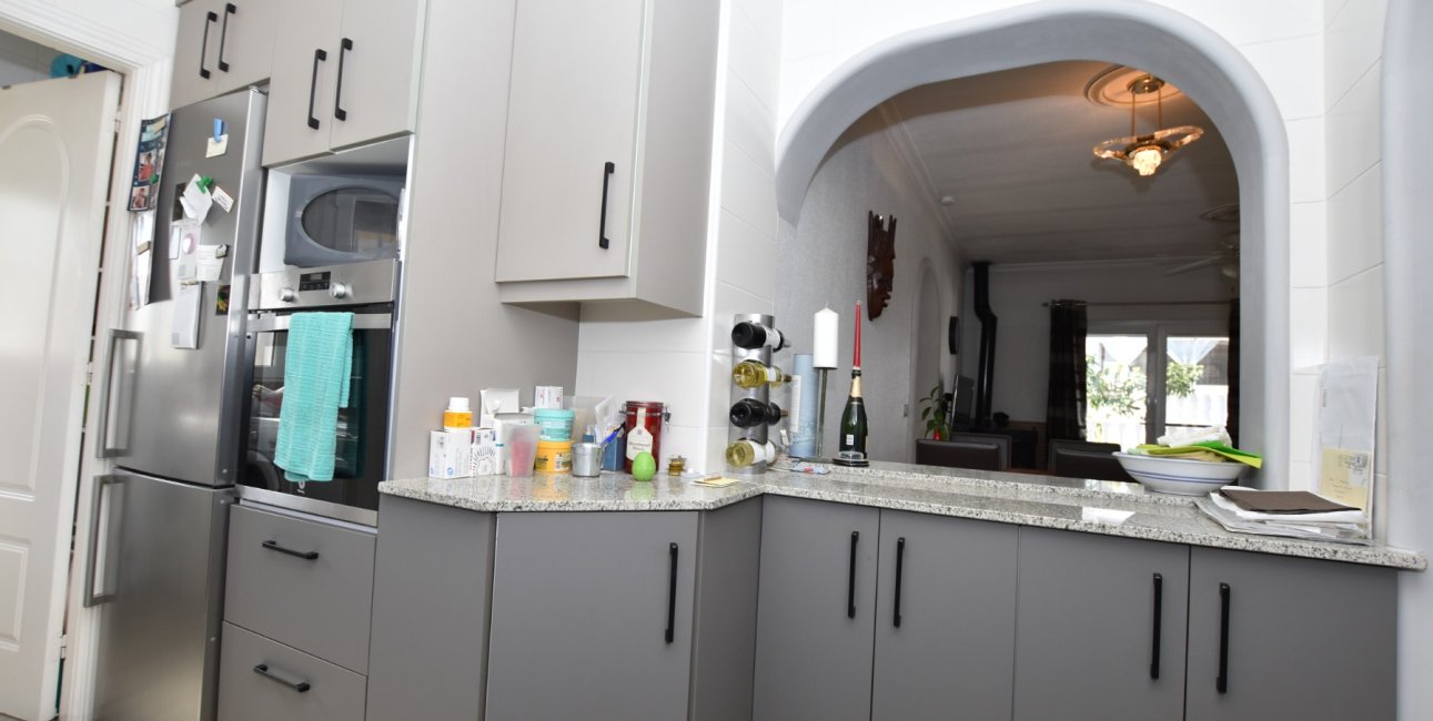 Resale - Villa -
Algorfa - Montemar