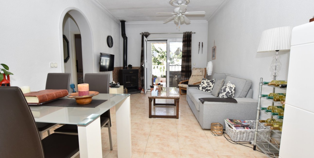 Resale - Villa -
Algorfa - Montemar