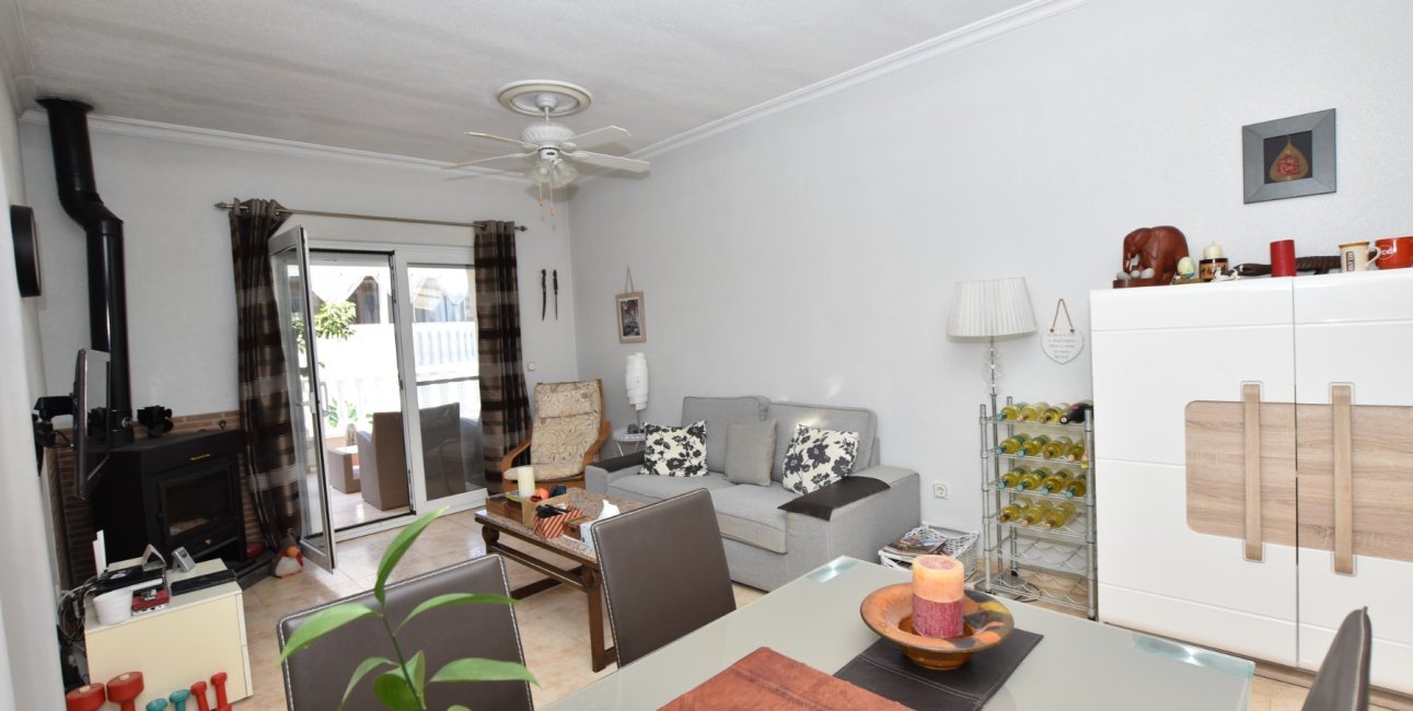 Resale - Villa -
Algorfa - Montemar