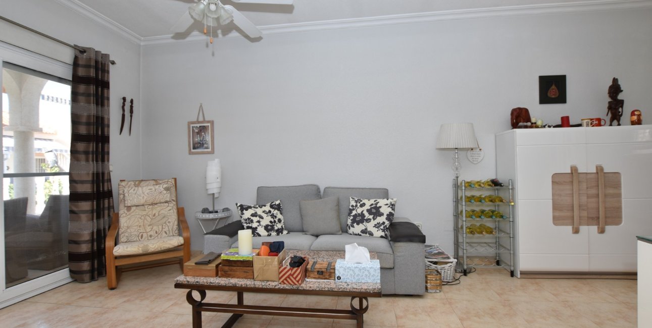 Resale - Villa -
Algorfa - Montemar