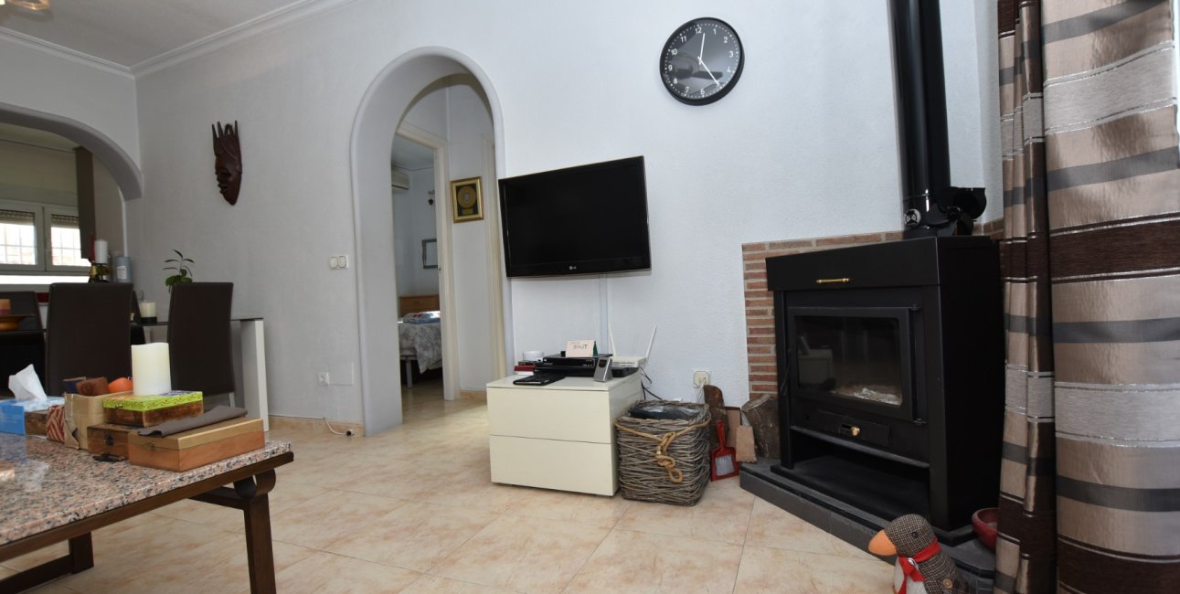 Resale - Villa -
Algorfa - Montemar