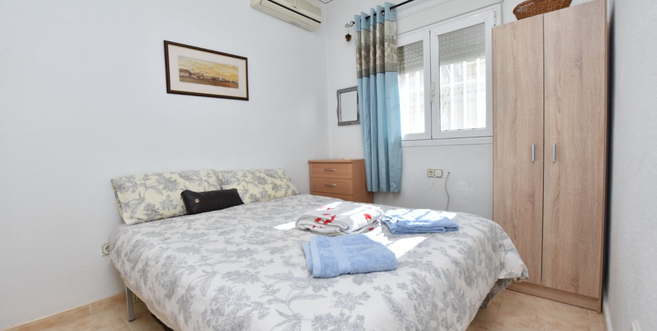 Resale - Villa -
Algorfa - Montemar