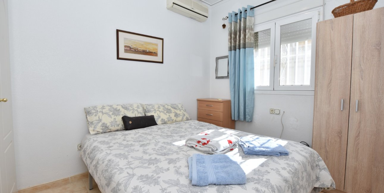 Resale - Villa -
Algorfa - Montemar