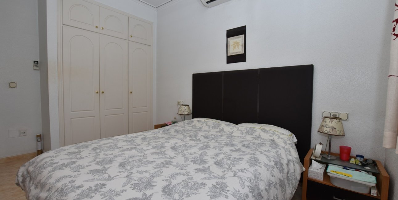 Resale - Villa -
Algorfa - Montemar