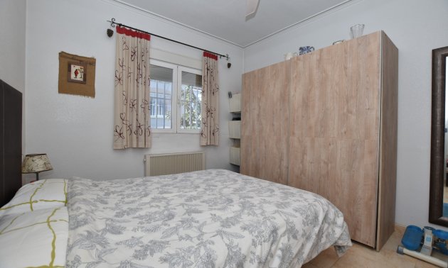 Resale - Villa -
Algorfa - Montemar