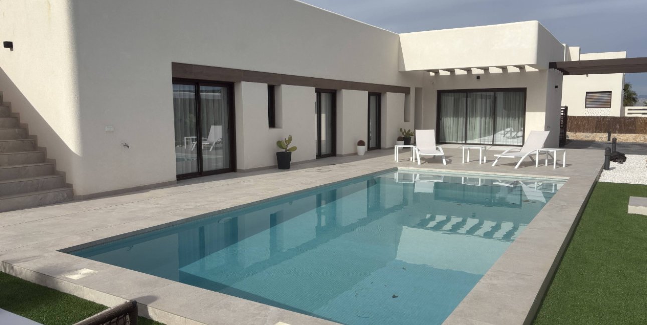 Rynek wtórny - Willa -
Algorfa - La Finca Golf Resort