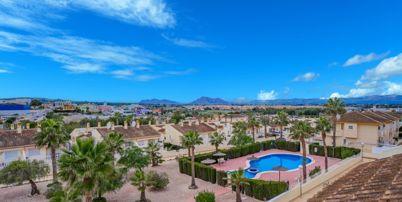 Resale - Townhouse -
Benimar - Benimar I