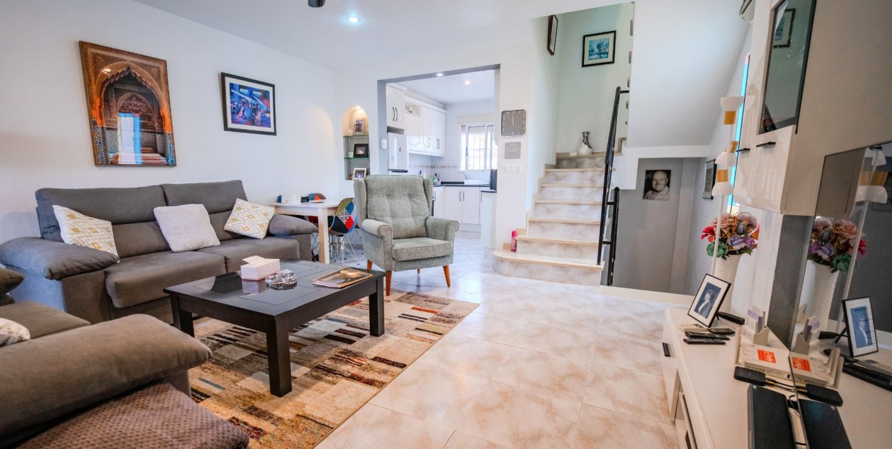 Resale - Townhouse -
Benimar - Benimar I