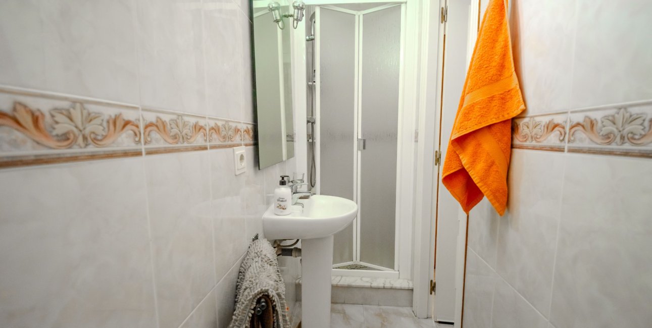 Resale - Townhouse -
Benimar - Benimar I