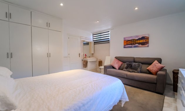 Resale - Townhouse -
Benimar - Benimar I