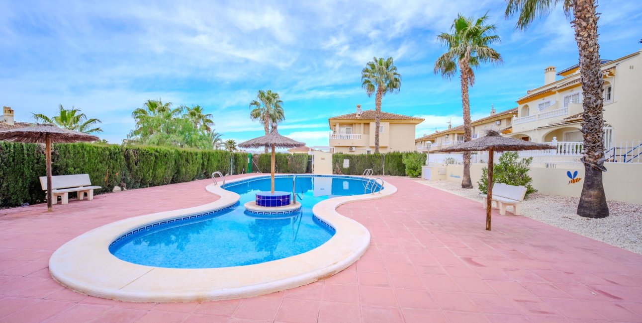 Resale - Townhouse -
Benimar - Benimar I