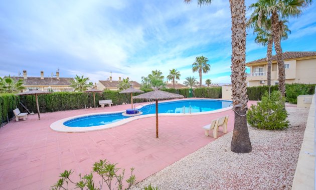 Resale - Townhouse -
Benimar - Benimar I