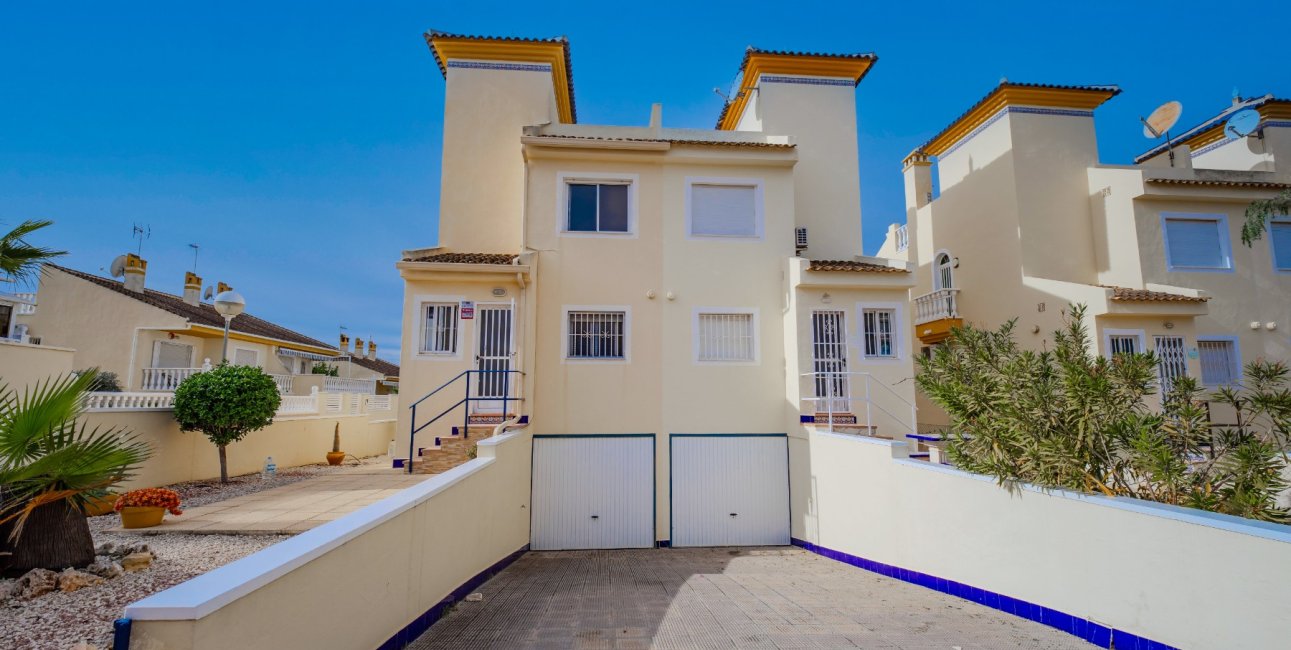 Resale - Townhouse -
Benimar - Benimar I