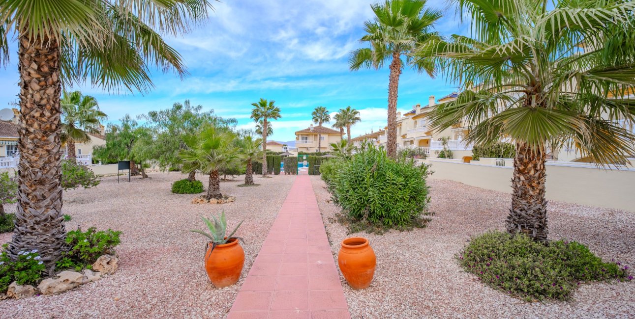 Resale - Townhouse -
Benimar - Benimar I