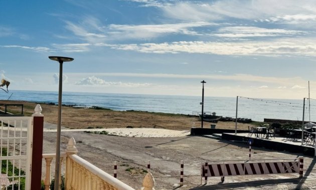 Resale - Apartment / flat -
Torrevieja - Puerto Romano