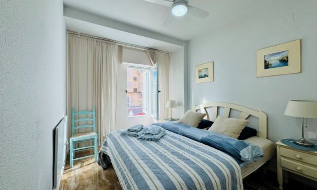 Resale - Apartment / flat -
Torrevieja - Puerto Romano