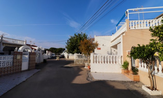 Reventa - Bungalow -
Torrevieja - El Chaparral