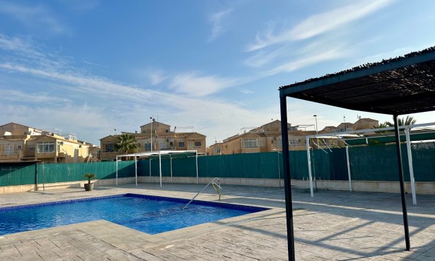 Reventa - Bungalow -
Torrevieja - El Chaparral
