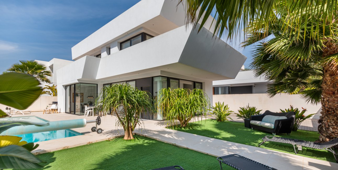 Resale - Villa -
Ciudad Quesada - La Laguna