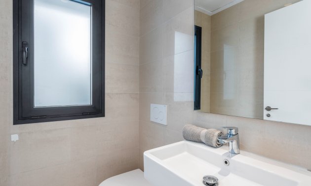 Resale - Villa -
Ciudad Quesada - La Laguna