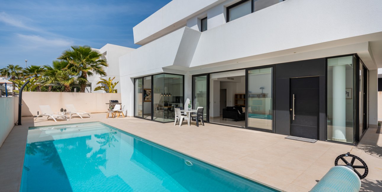 Resale - Villa -
Ciudad Quesada - La Laguna