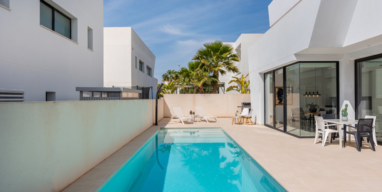 Resale - Villa -
Ciudad Quesada - La Laguna