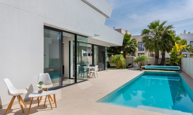 Resale - Villa -
Ciudad Quesada - La Laguna