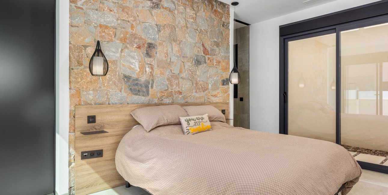 Resale - Villa -
Ciudad Quesada - Pueblo Lucero