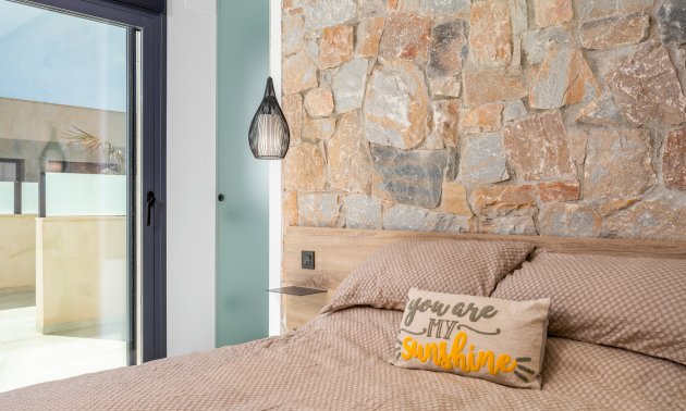 Resale - Villa -
Ciudad Quesada - Pueblo Lucero