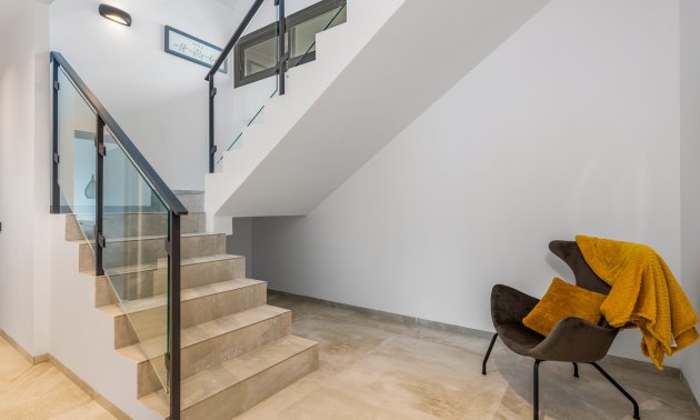 Resale - Villa -
Ciudad Quesada - Pueblo Lucero