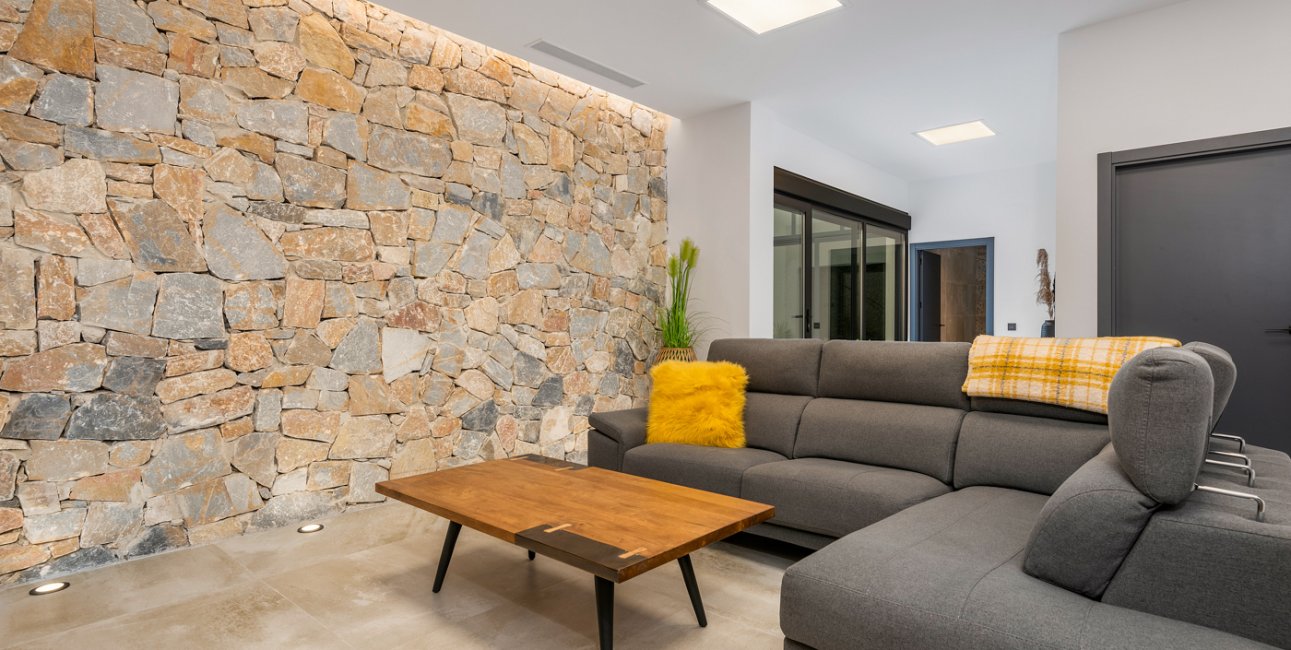 Resale - Villa -
Ciudad Quesada - Pueblo Lucero