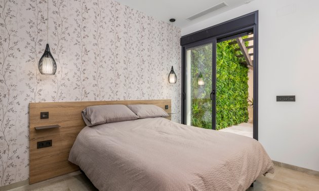 Resale - Villa -
Ciudad Quesada - Pueblo Lucero