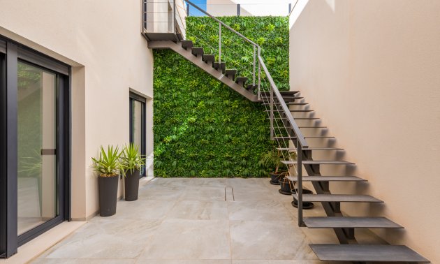 Resale - Villa -
Ciudad Quesada - Pueblo Lucero