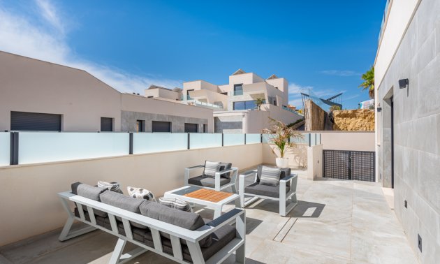 Resale - Villa -
Ciudad Quesada - Pueblo Lucero